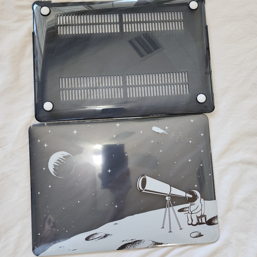 Space-Themed Laptop Case – Black, for MacBook Pro 13"